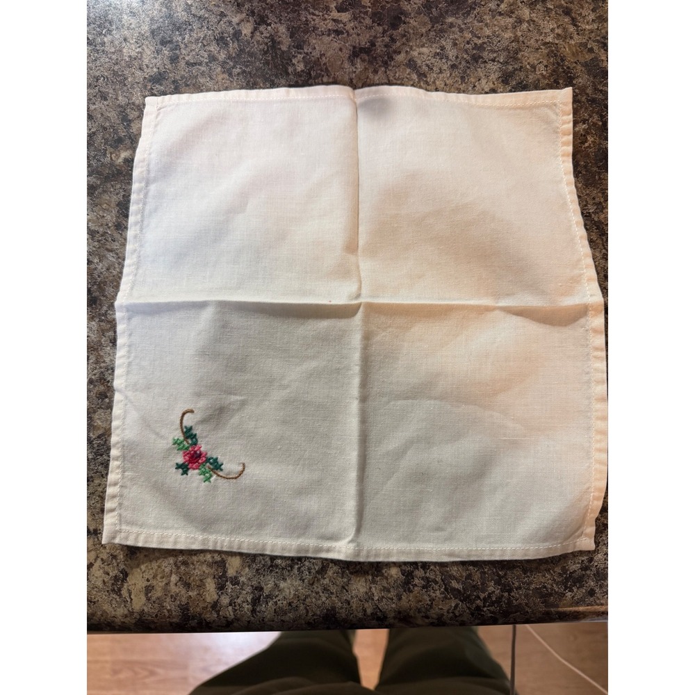 Vintage Off White Linen Napkin Set Floral Cross Stitch Embroidery Pink Rose 2